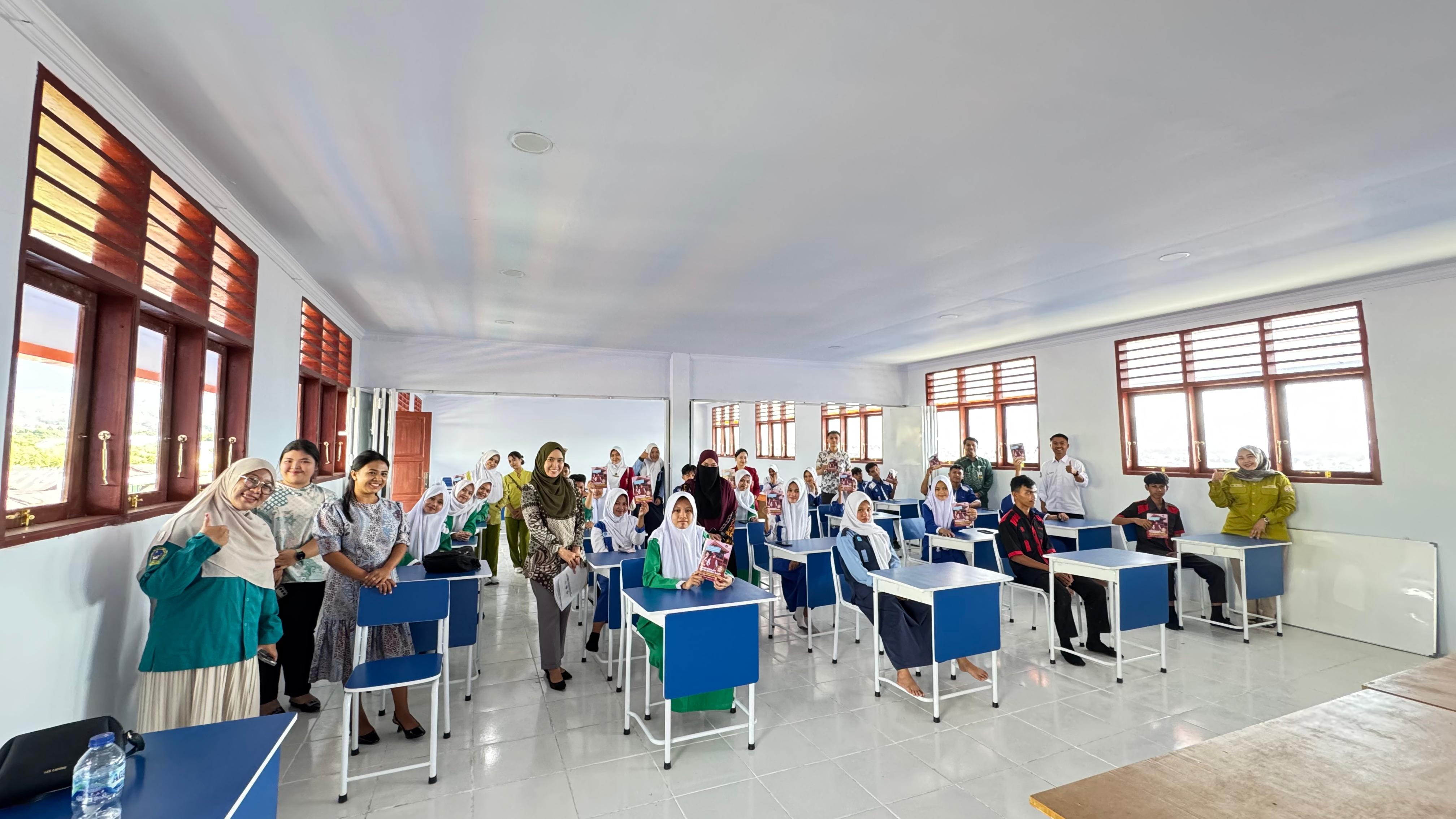 Sosialisasi PMB di Sekolah